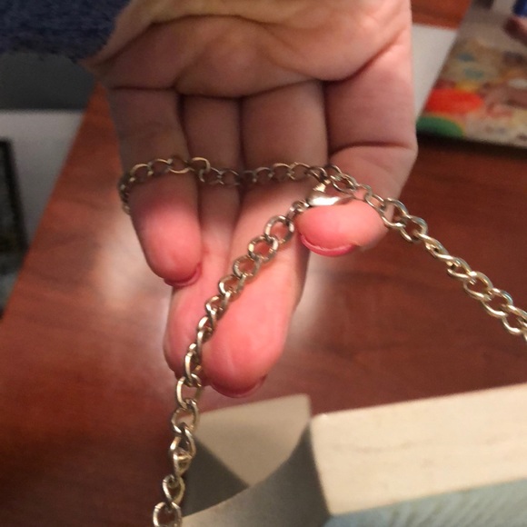 Statement necklace - Picture 2 of 2